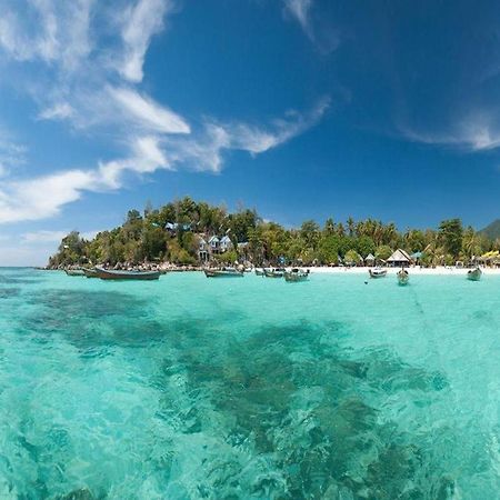 The Breeze Lipe Resort Exterior photo