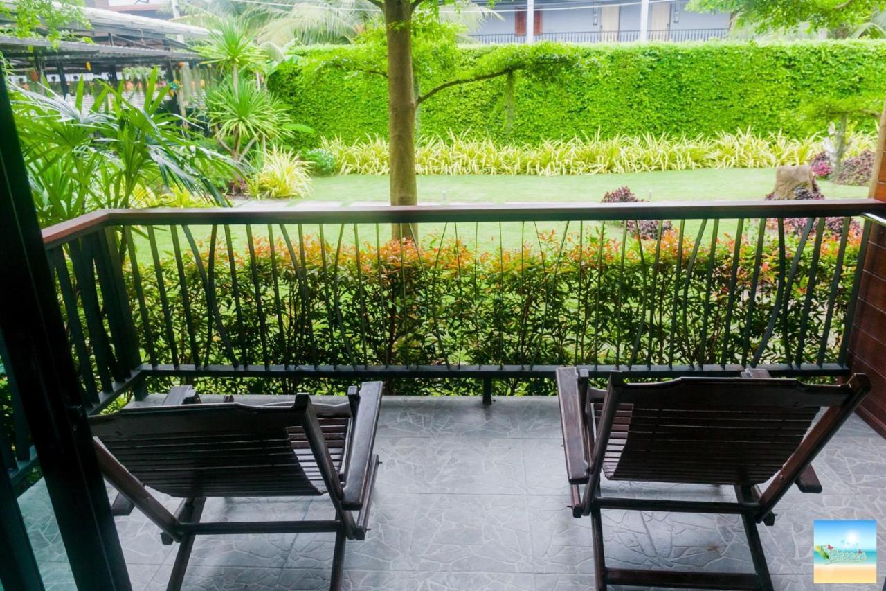 The Breeze Lipe Resort Exterior photo