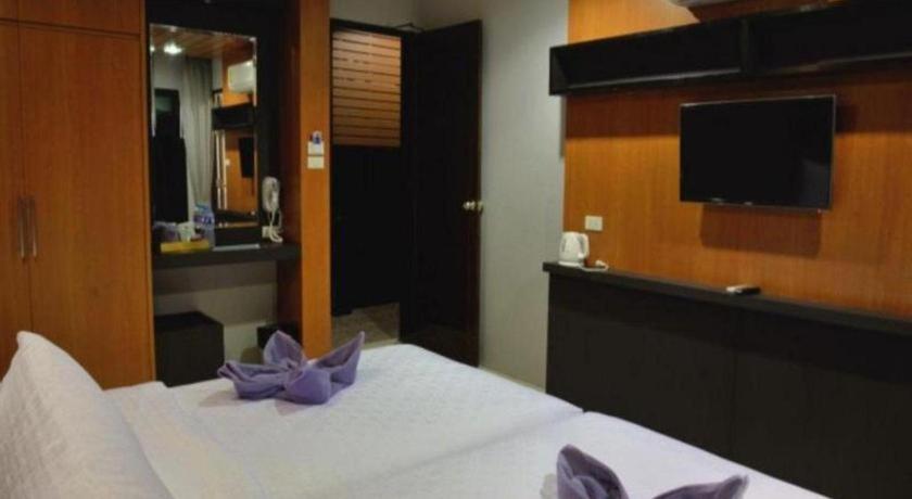 The Breeze Lipe Resort Exterior photo